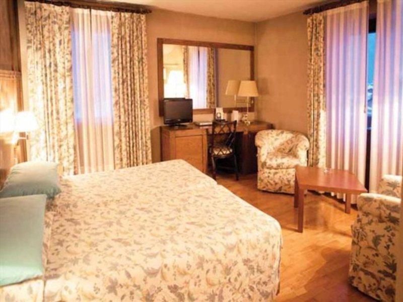 Savoia Palace Hotel Madonna Eksteriør bilde